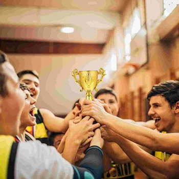 Trofeul Trofee De Atribuire Pahar Din Plastic Pentru Copii Premii De Aur Câștigătoare Joc Cani Cadou Premii Pentru Copii Sport Cupplastic Petrecere De Fotbal